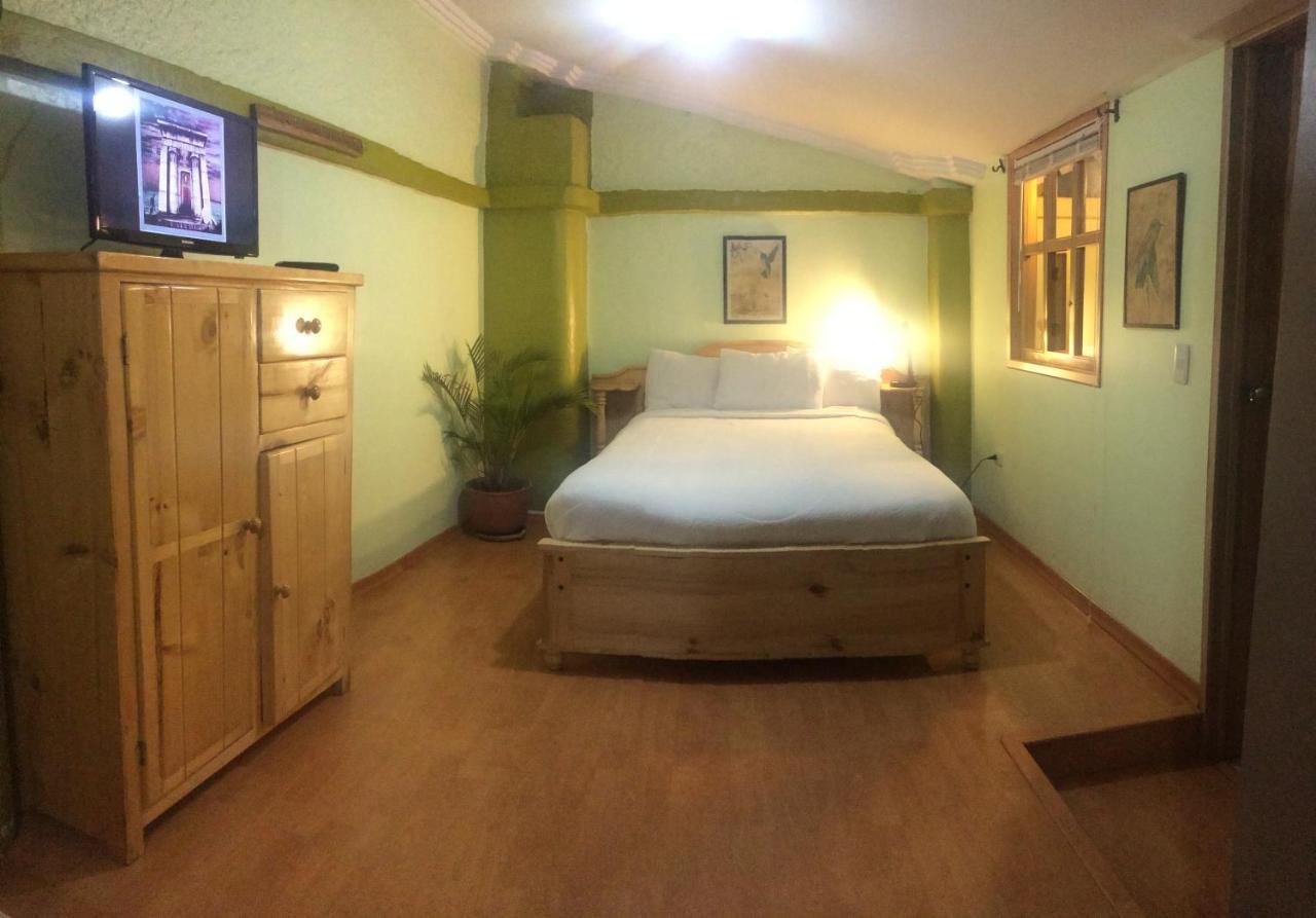 Bed and Breakfast La Casa Cuencana Экстерьер фото